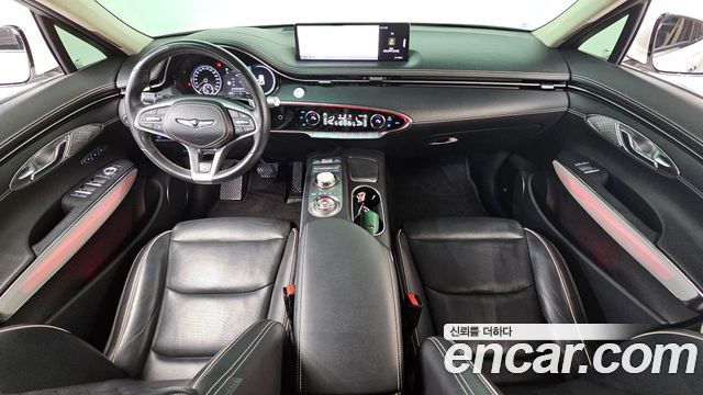 Genesis GV70 — interior