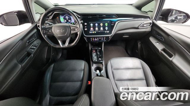 Chevrolet Korea Bolt EV — interior