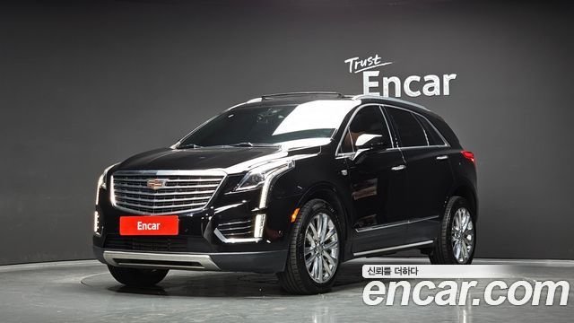 Cadillac XT5 — exterior