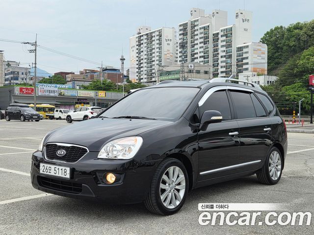 Kia Carens — exterior