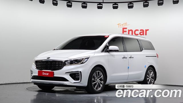Kia Carnival — exterior
