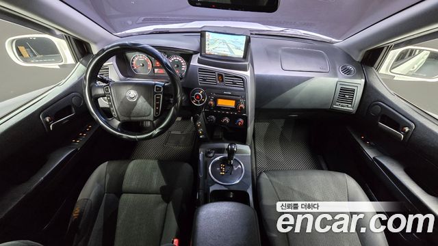 KG Mobility Korando — interior
