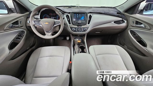 Chevrolet Korea Malibu — interior