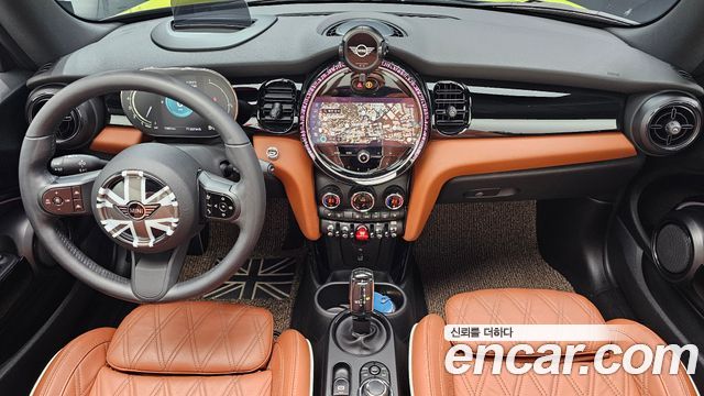 MINI Cooper Convertible — interior
