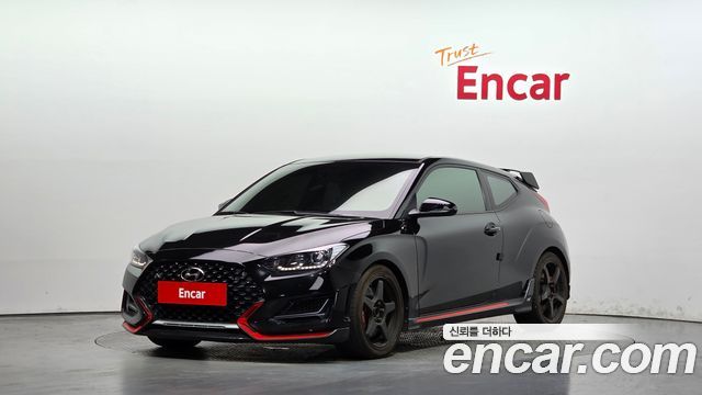 Hyundai Veloster — exterior