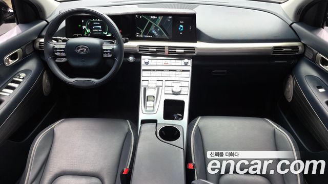 Hyundai Nexo — interior