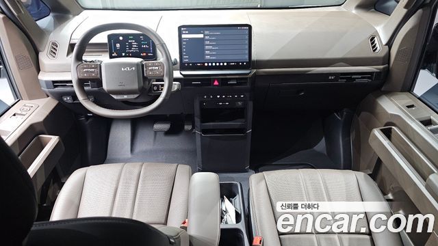 Kia PV5 — interior