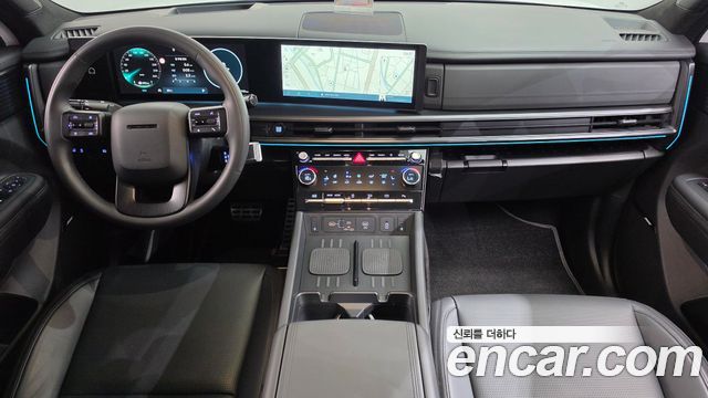 Hyundai Santa Fe — interior