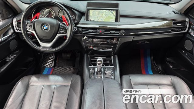 BMW X6 — interior