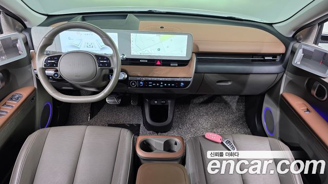 Hyundai IONIQ 5 — interior