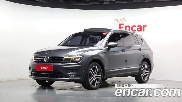 Volkswagen Tiguan — exterior