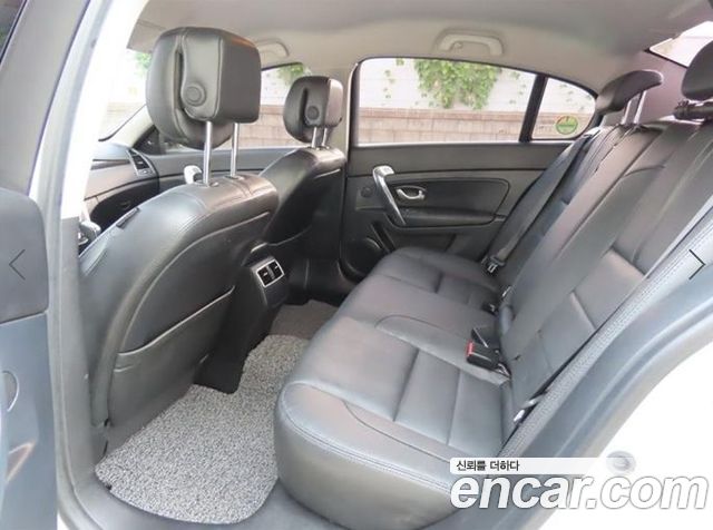 Renault Korea SM5 — interior
