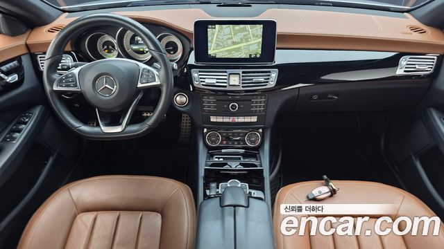 Mercedes-Benz CLS-Class — interior