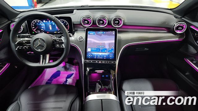 Mercedes-Benz C-Class — interior