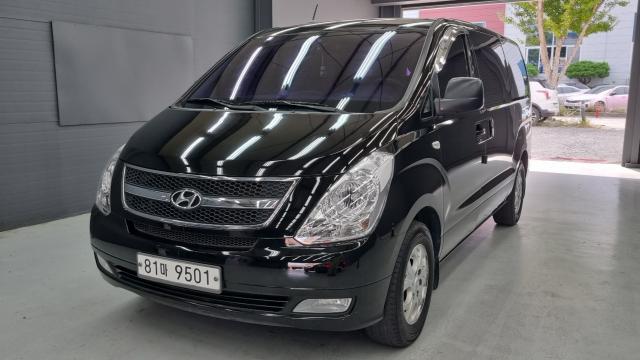 Hyundai Starex — exterior
