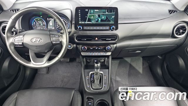 Hyundai Kona — interior