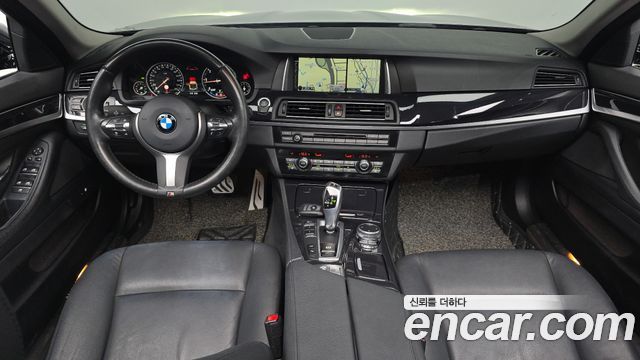 BMW 5 Series — interior