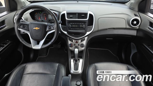 Chevrolet Korea Aveo — interior