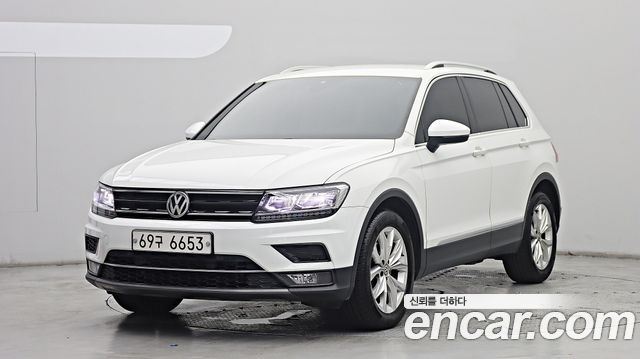 Volkswagen Tiguan — exterior
