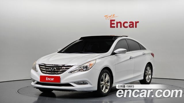 Hyundai Sonata — exterior