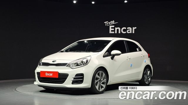 Kia Pride — exterior