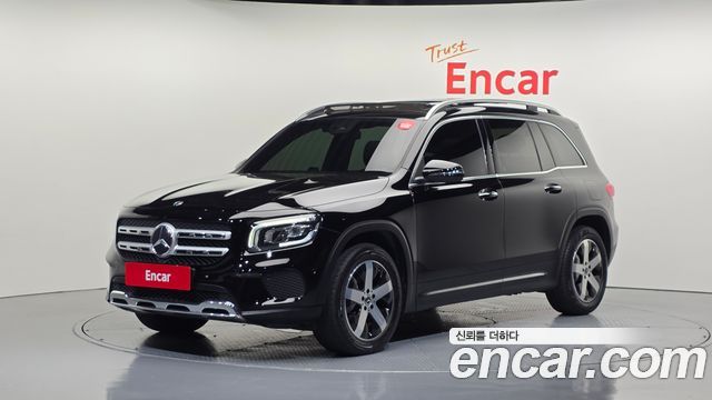 Mercedes-Benz GLB-Class — exterior