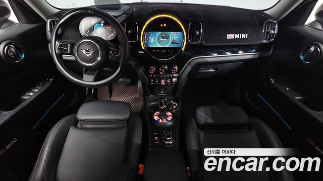 MINI Countryman — interior