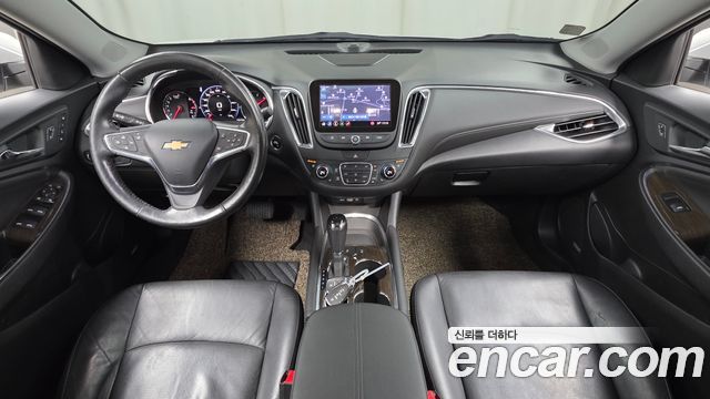 Chevrolet Korea Malibu — interior