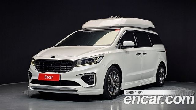Kia Carnival — exterior
