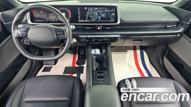 Hyundai IONIQ 6 — interior
