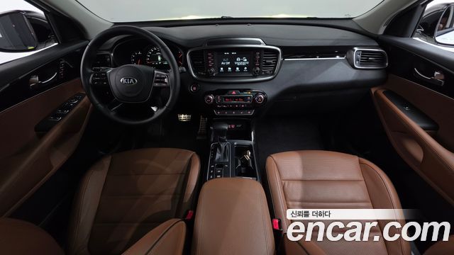 Kia Sorento — interior
