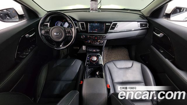 Kia Niro — interior