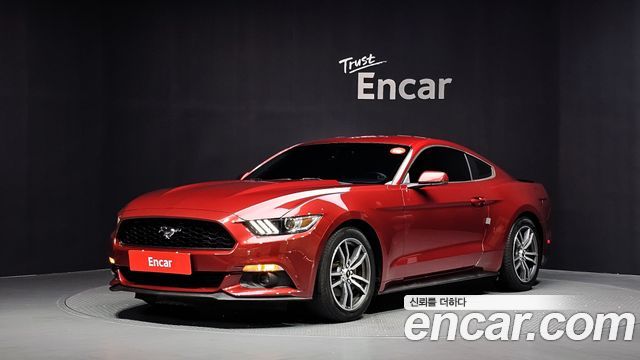 Ford Mustang — exterior