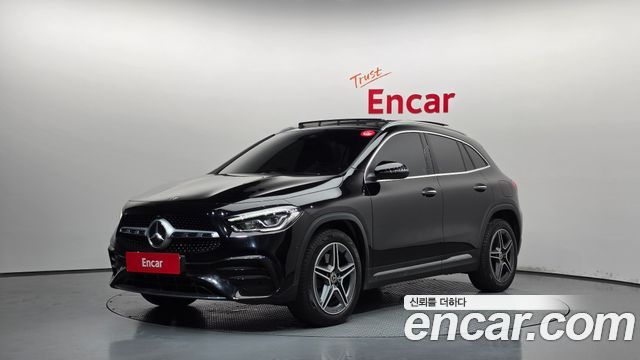 Mercedes-Benz GLA-Class — exterior