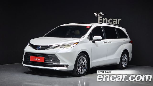 Toyota Sienna — exterior