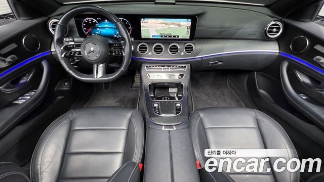 Mercedes-Benz E-Class — interior