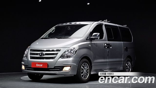 Hyundai Starex
