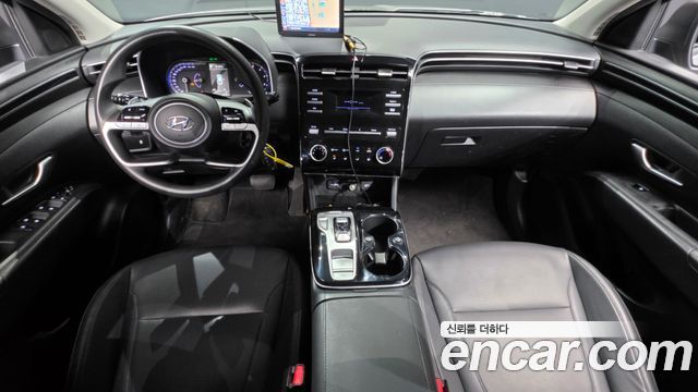Hyundai Tucson — interior