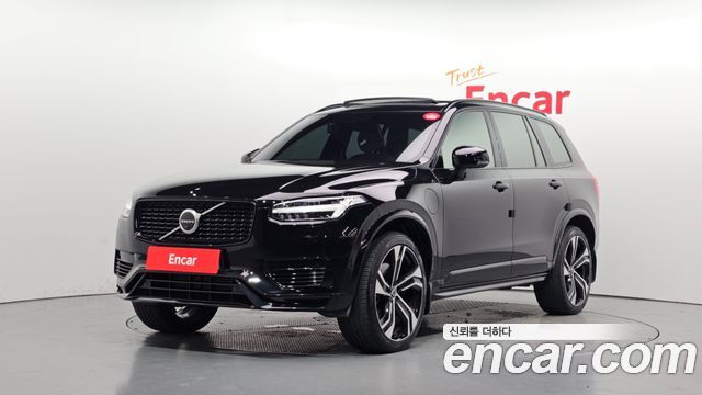 Volvo XC90 — exterior