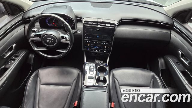 Hyundai Tucson — interior