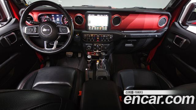Jeep Wrangler — interior