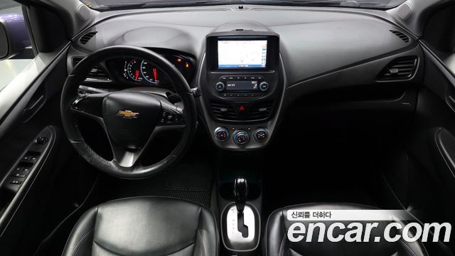 Chevrolet Korea Spark — interior