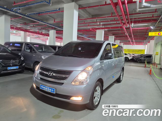 Hyundai Starex — exterior