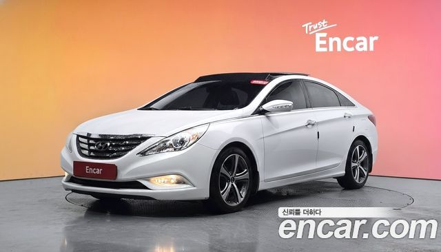 Hyundai Sonata — exterior