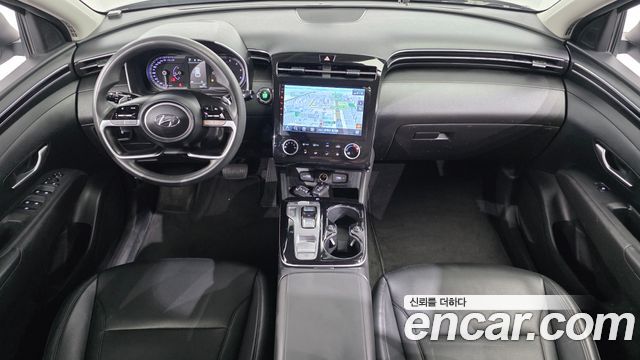 Hyundai Tucson — interior