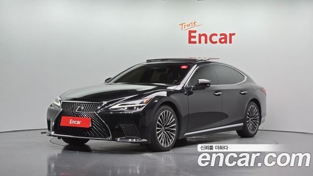 Lexus LS — exterior
