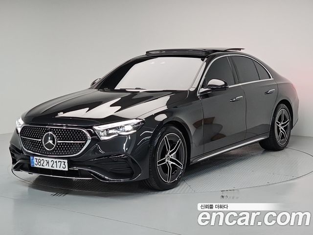 Mercedes-Benz E-Class — exterior