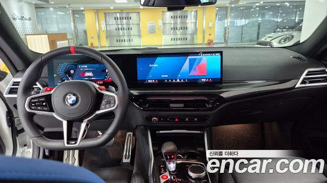 BMW M2 — interior