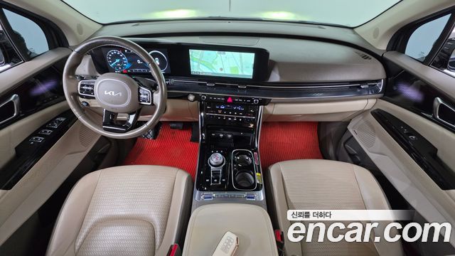 Kia Carnival — interior