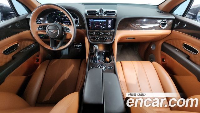 Bentley Bentayga — interior